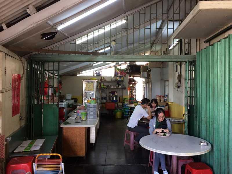 Yet another unassuming restaurant dishes up delicious food at a ridiculous price!