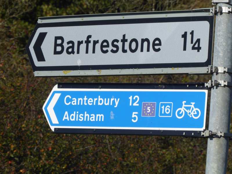 One of two EV 5 signs. The signs for route 16 were a lot more reliable though!